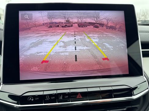 Certified 2022 Jeep Compass Limited image 22