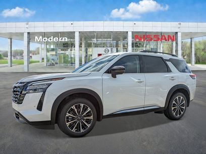 New 2026 Nissan Pathfinder Platinum