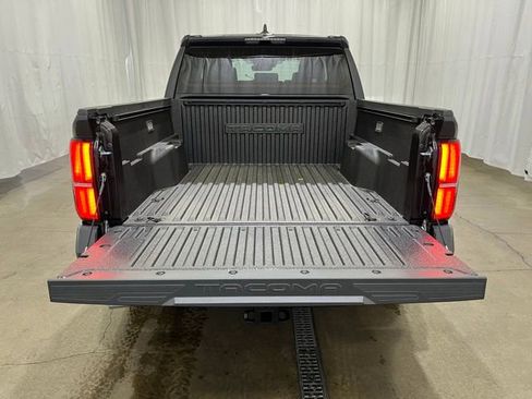 New 2026 Toyota Tacoma TRD Off-Road AWD/4WD image 11