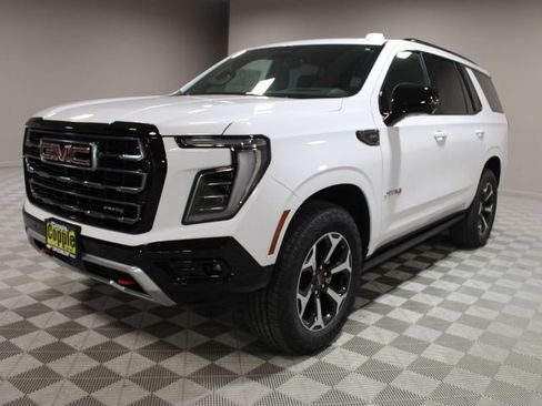 New 2026 GMC Yukon AT4 w/ AT4 Premium Plus Package AWD/4WD image 8