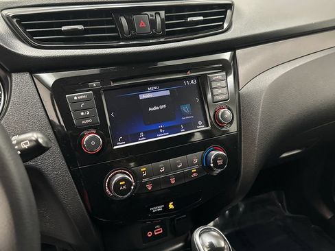 Certified 2022 Nissan Rogue Sport S AWD/4WD image 14