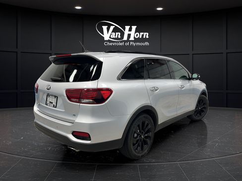 Used 2019 Kia Sorento S AWD/4WD image 7