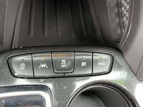 Used 2023 Chevrolet TrailBlazer RS w/ Convenience Package AWD/4WD image 32