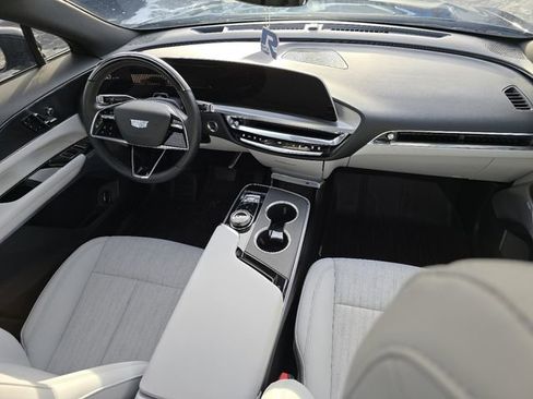 Used 2024 Cadillac Lyriq Sport image 23