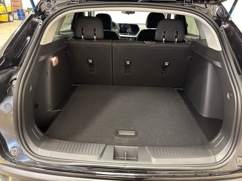 New 2026 Chevrolet Trax LS w/ LS Convenience Package FWD image 11