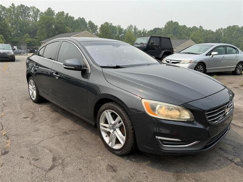Used 2014 Volvo S60 T5 FWD image 8