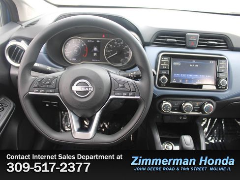 Used 2024 Nissan Versa SV FWD image 10