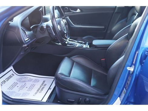 Used 2019 Kia Stinger Premium image 13