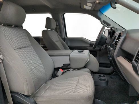 Used 2017 Ford F150 XLT AWD/4WD image 48