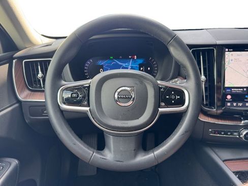 Certified 2024 Volvo XC60 B5 Plus w/ Protection Package Premier AWD/4WD image 14