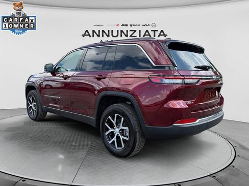 Used 2025 Jeep Grand Cherokee Limited AWD/4WD image 3