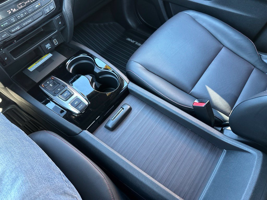 Used 2023 Honda Ridgeline Black Edition image 32