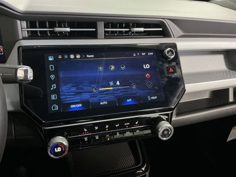 New 2027 Chevrolet Bolt LT w/ Comfort Package FWD image 22