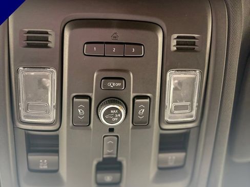 Used 2023 Chevrolet Tahoe High Country AWD/4WD image 24