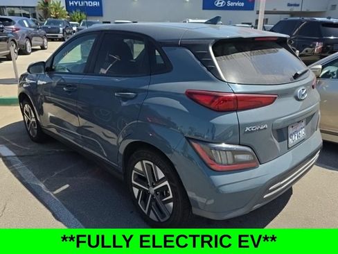 Used 2022 Hyundai Kona Limited w/ Cargo Package FWD image 3