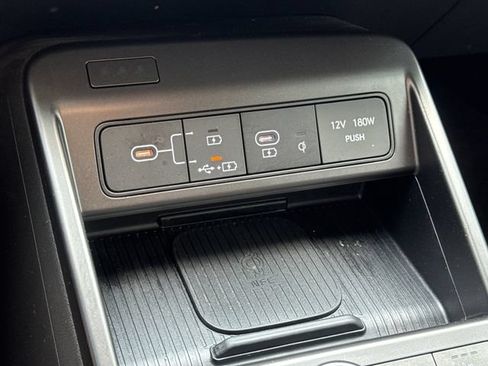 Used 2024 Hyundai Kona SEL w/ Convenience Package FWD image 26