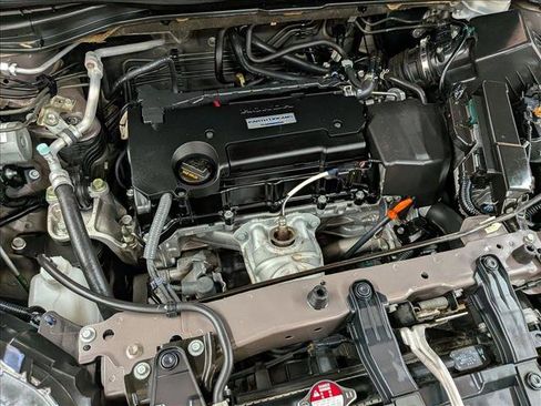 Used 2016 Honda CR-V SE image 29