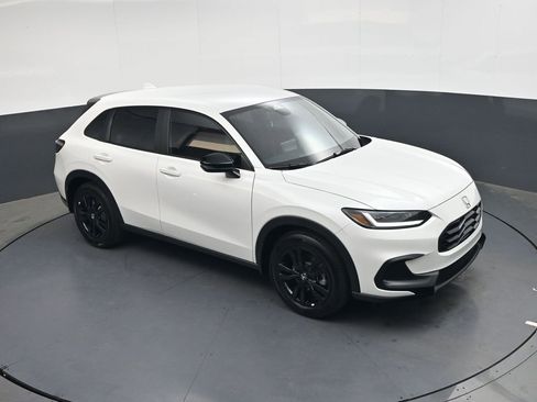 New 2026 Honda HR-V Sport image 18