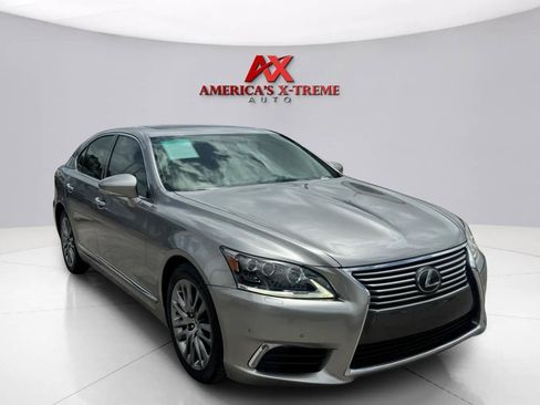 Used 2016 Lexus LS 460 w/ Comfort Package RWD image 8