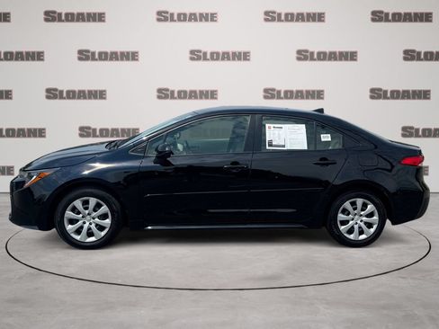 Used 2023 Toyota Corolla LE w/ Carpet Mat Package (TMS) FWD image 2