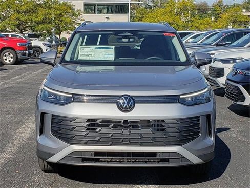 New 2025 Volkswagen Tiguan S image 5