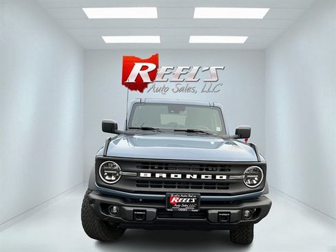Used 2023 Ford Bronco Black Diamond AWD/4WD image 3
