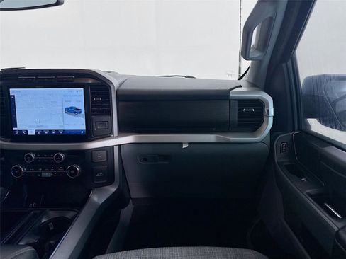 Used 2022 Ford F150 XLT w/ Equipment Group 302A High RWD image 21