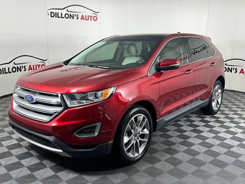 Used 2018 Ford Edge Titanium w/ Technology Package FWD image 2