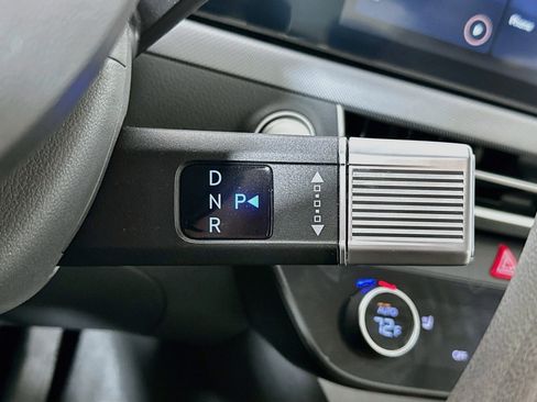 Certified 2025 Hyundai Sonata SEL FWD image 16