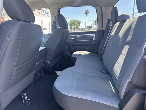 Used 2021 RAM 1500 Classic SLT RWD image 8