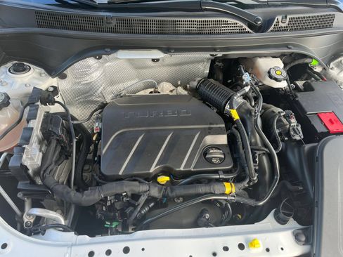 Used 2025 Buick Envista Sport Touring FWD image 30