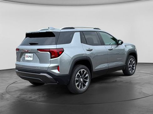 New 2027 GMC Terrain Elevation w/ Elevation Premium Package AWD/4WD image 8