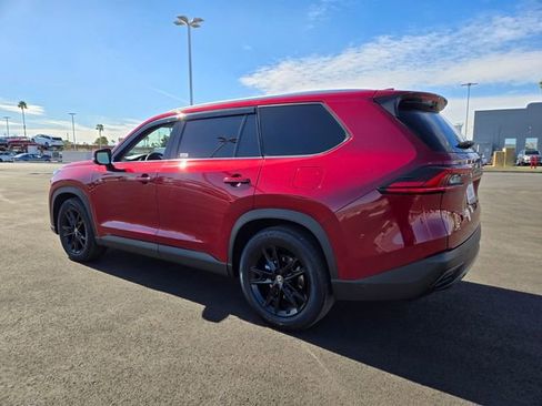 Certified 2025 Toyota Grand Highlander FWD image 6