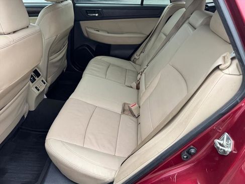 Used 2019 Subaru Outback 2.5i Limited AWD/4WD image 13