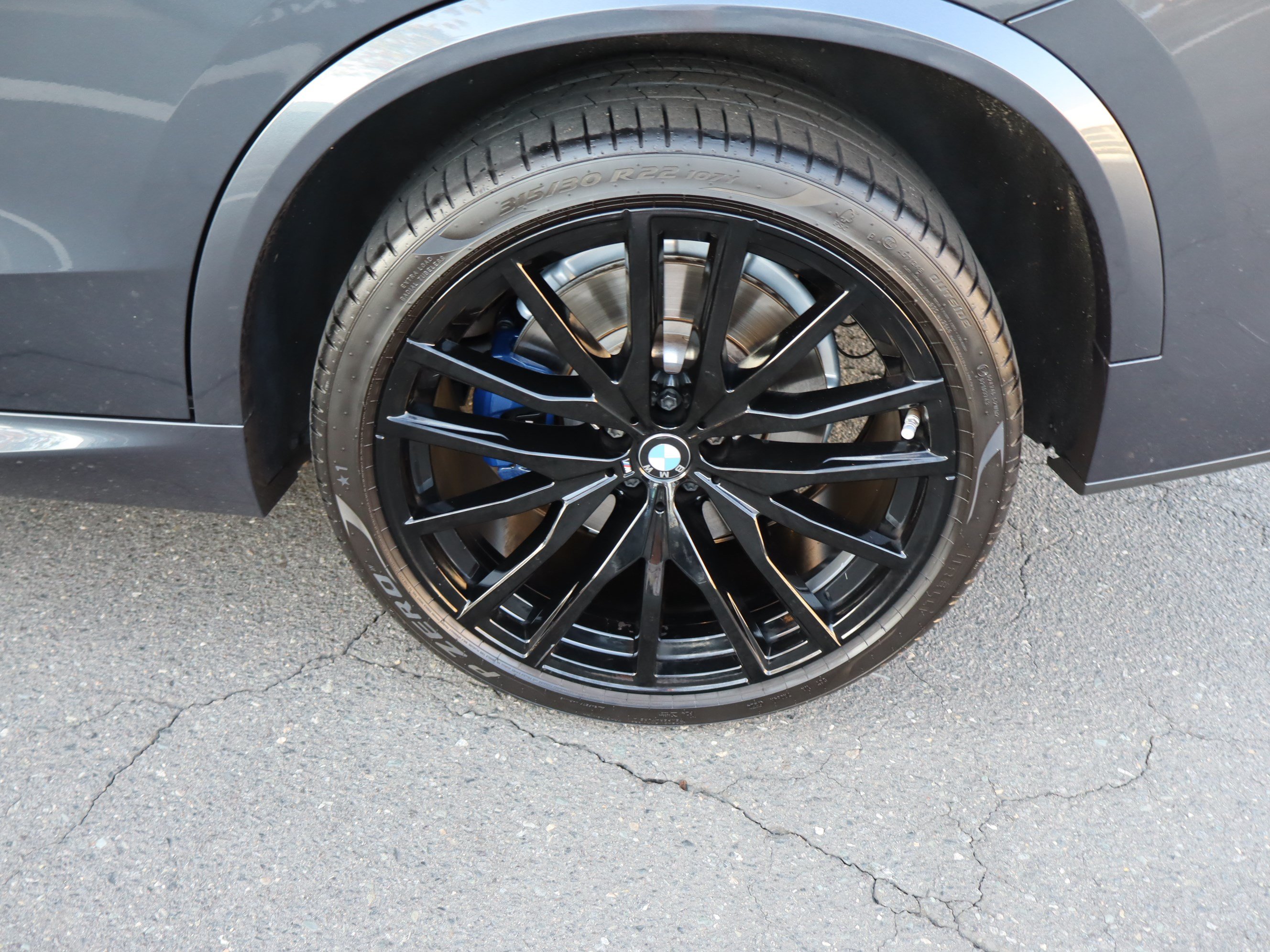 Used 2021 BMW X5 M50i AWD/4WD image 40