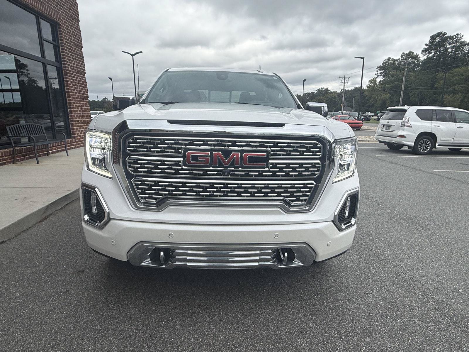 Used 2019 GMC Sierra 1500 Denali w/ Denali Ultimate Package AWD/4WD image 32