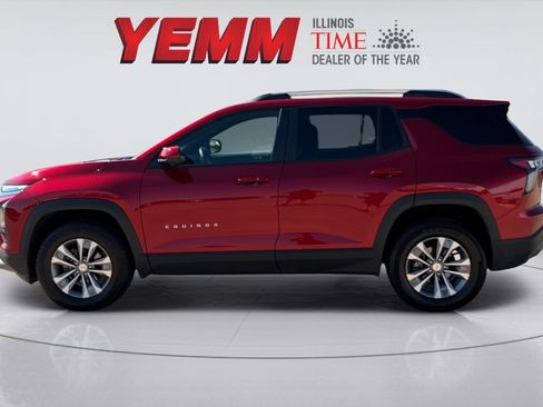 Used 2025 Chevrolet Equinox LT w/ Convenience Package II AWD/4WD image 7