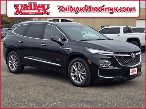 Used 2023 Buick Enclave Avenir w/ Avenir Technology Package image 1