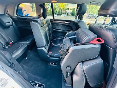 Used 2016 Mercedes-Benz GL 450 4MATIC w/ Premium I Package image 29