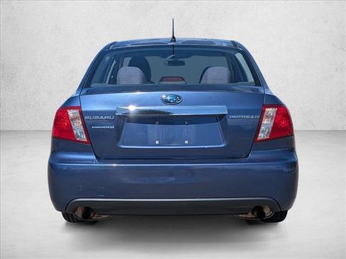 Used 2011 Subaru Impreza 2.5i AWD/4WD image 6