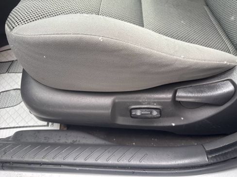 Used 2005 Ford Escape XLT image 15