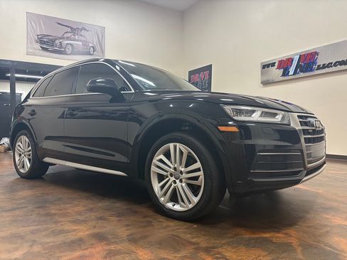 Used 2019 Audi Q5 2.0T Premium Plus AWD/4WD image 45