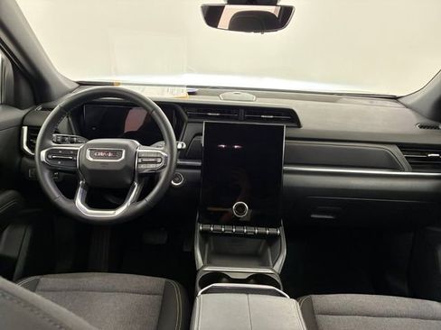 Certified 2025 GMC Terrain Elevation w/ Technology Package II AWD/4WD image 20