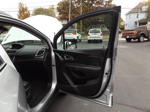 Used 2016 Buick Encore Sport Touring image 26