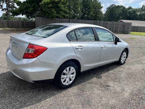 Used 2012 Honda Civic LX image 2
