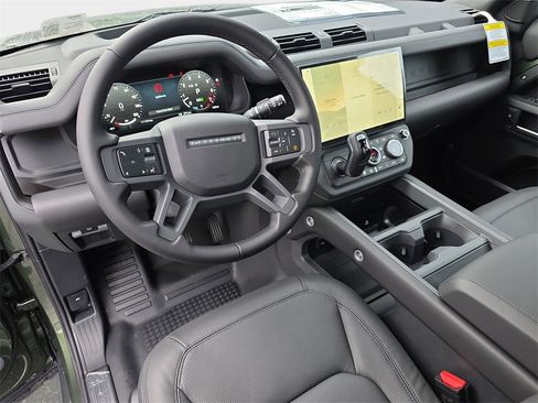New 2026 Land Rover Defender 110 X-Dynamic SE image 15