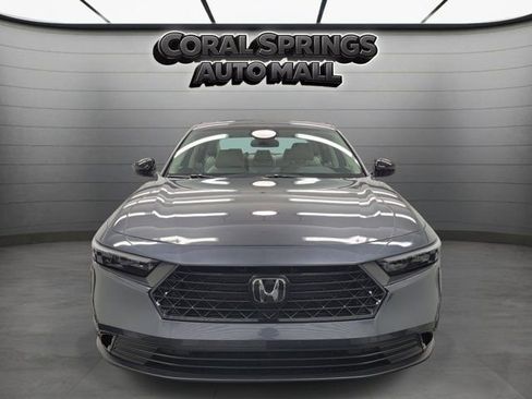 Certified 2025 Honda Accord SE image 2