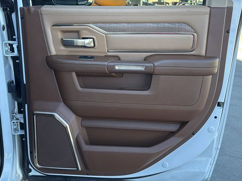 Used 2020 RAM 3500 Limited image 28