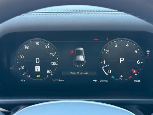 New 2026 Land Rover Defender 110 X-Dynamic SE AWD/4WD image 18