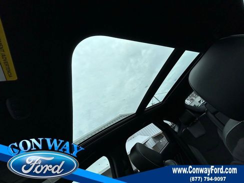 Used 2022 Ford Edge ST w/ Equipment Group 401A image 35